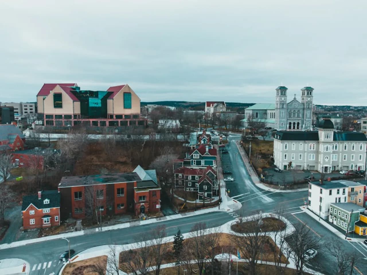 Vue de Laval, Quebec, Canada — vente, location et installation de clôtures par Fenced.ca