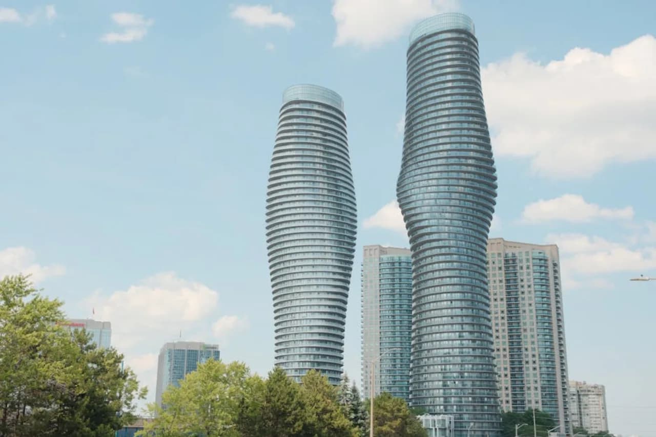 Vue de Mississauga, Ontario, Canada — vente, location et installation de clôtures par Fenced.ca