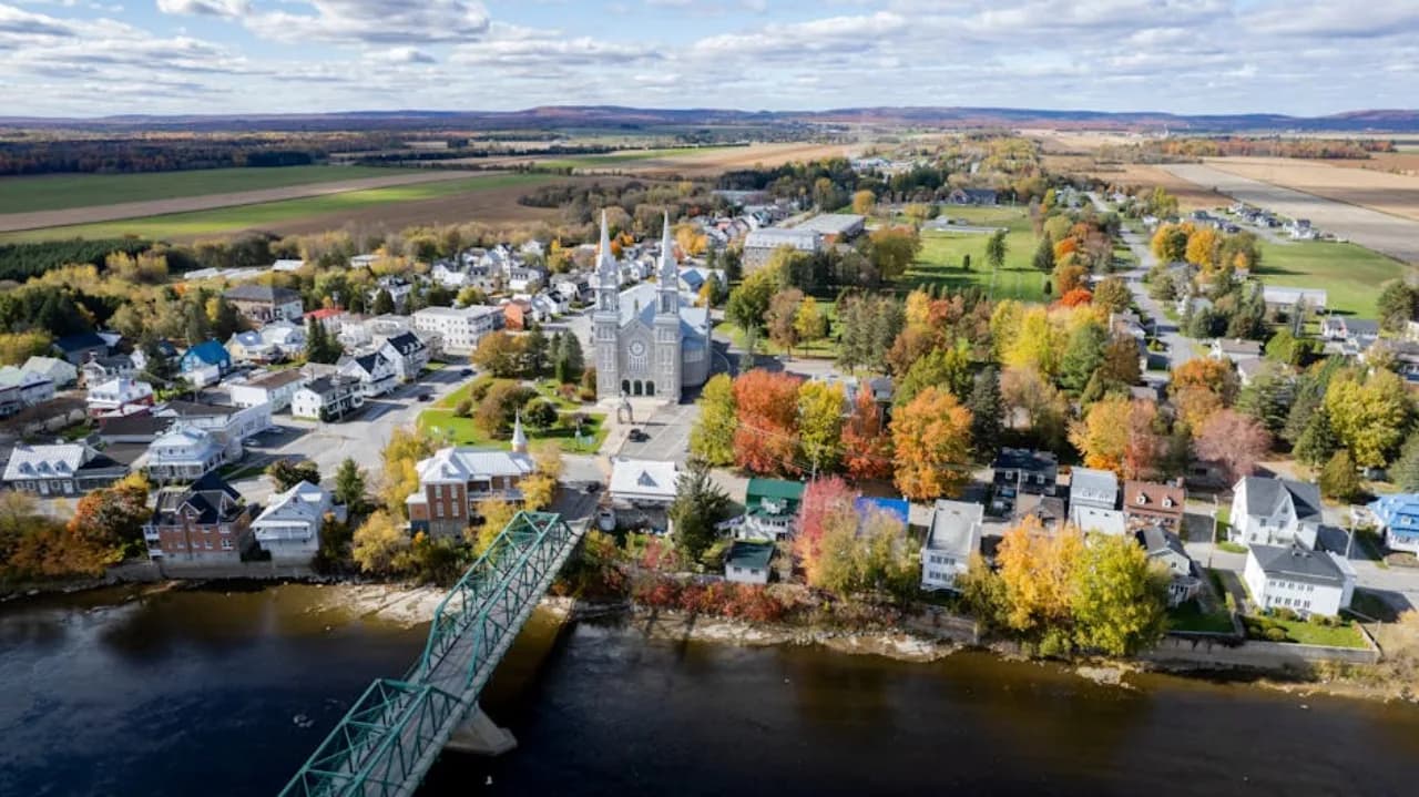 Skyline of Trois-Rivières, Quebec, Canada — fence supply, rental and installation by Fenced.ca