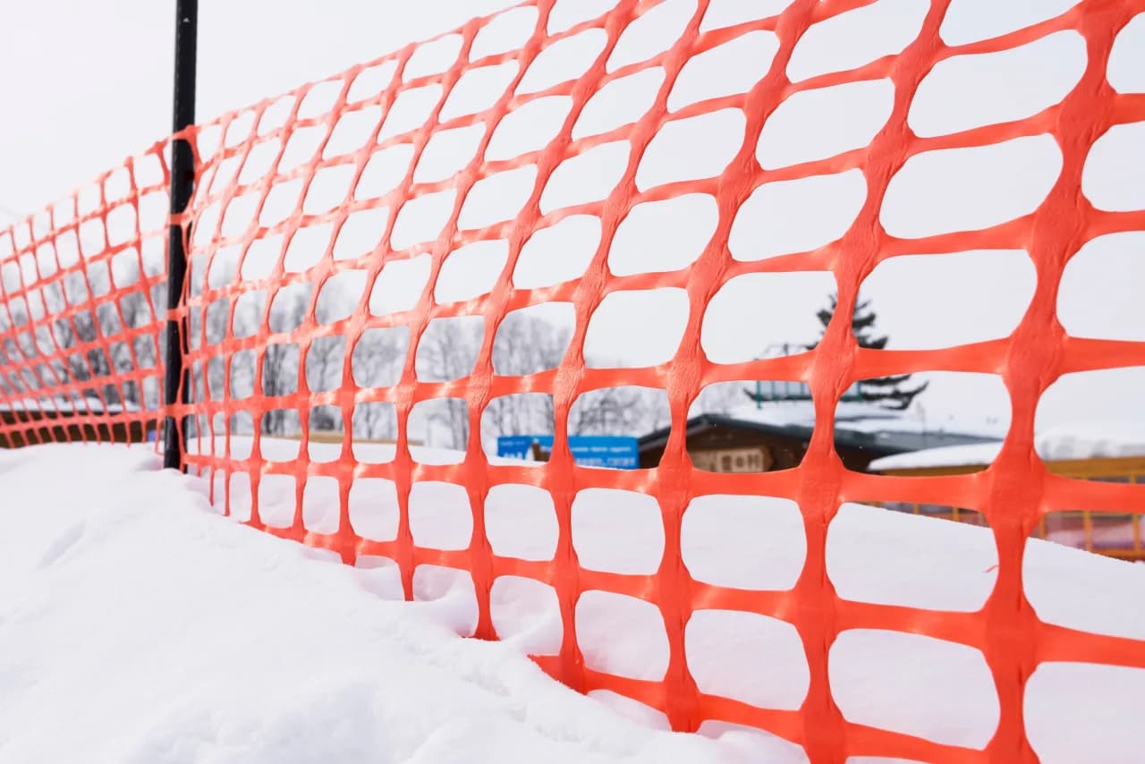 Clôture à neige — Fenced.ca