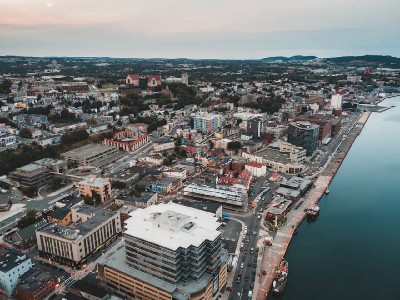 Vue de Thunder Bay, Ontario, Canada — vente, location et installation de clôtures par Fenced.ca